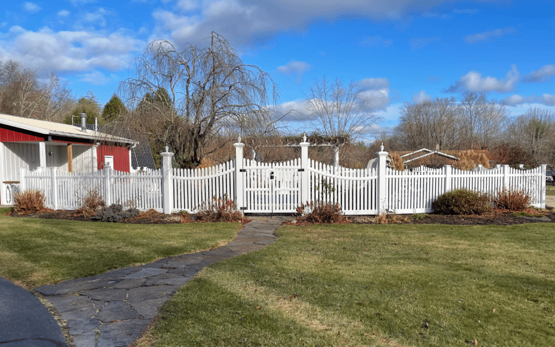 White Vinyl Picket Fence Belchertown, MA