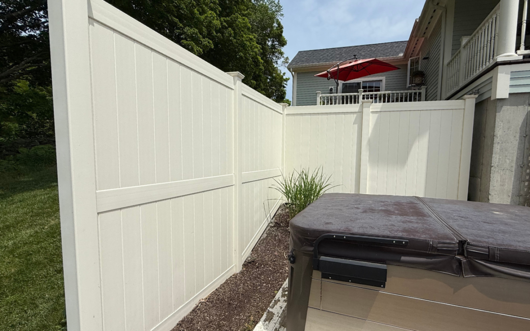 Hot Tub Privacy Fence Glastonbury, CT